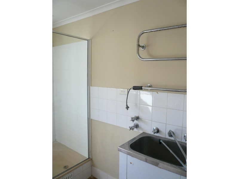 2/4 Douglas Grv, Glenelg North SA 5045