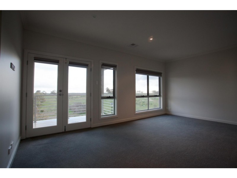 10 Waterhouse Court, Craigburn Farm SA 5051