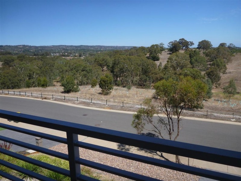 10 Waterhouse Court, Craigburn Farm SA 5051