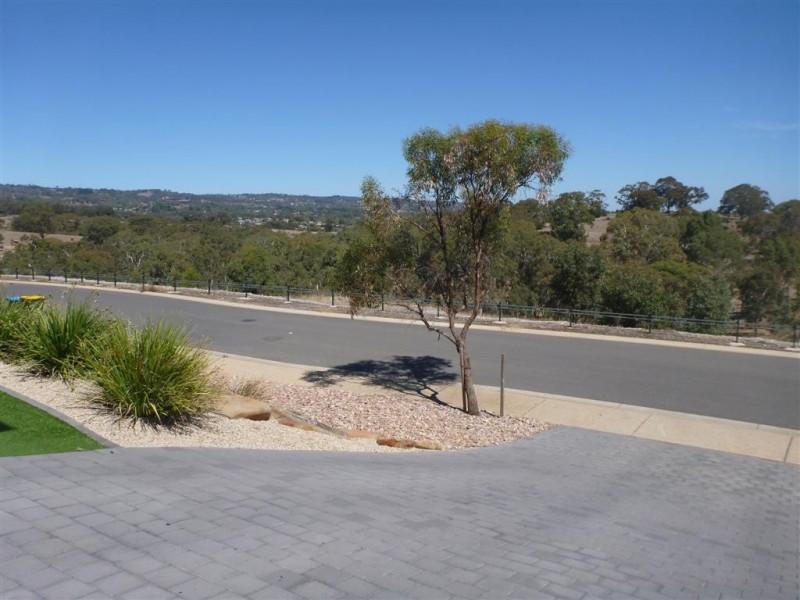 10 Waterhouse Court, Craigburn Farm SA 5051