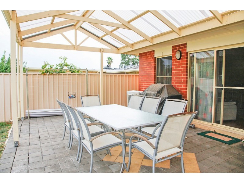 2B Facit Avenue, Newton SA 5074