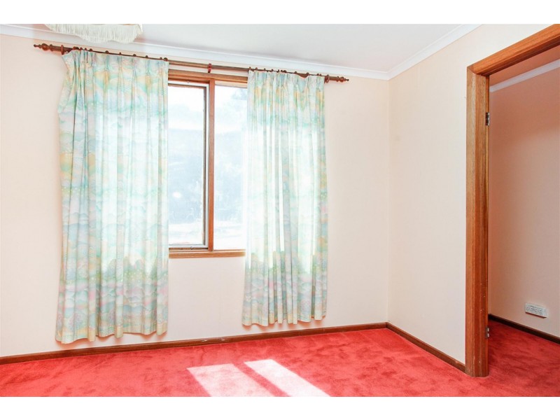 16 PARACHILNA CT, Smithfield SA 5114