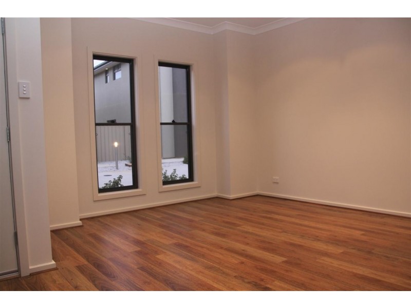 4/92-94 Fenden Rd, Salisbury SA 5108