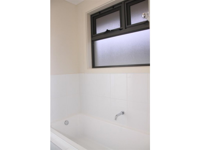 4/92-94 Fenden Rd, Salisbury SA 5108