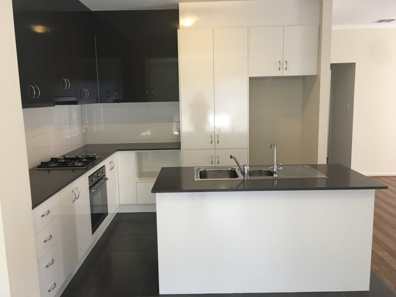 6 Walnut Street, Old Reynella SA 5161