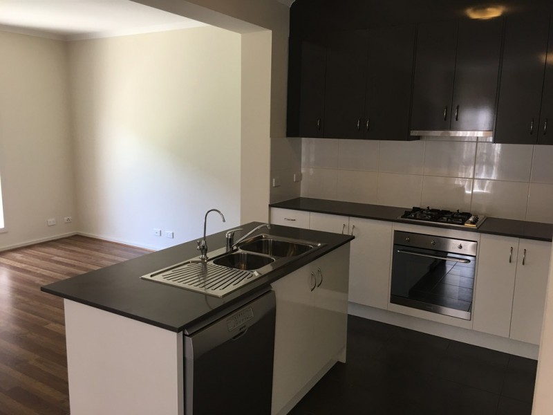 6 Walnut Street, Old Reynella SA 5161