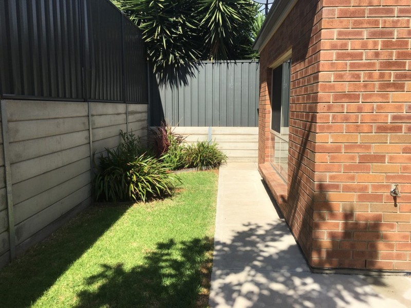 6 Walnut Street, Old Reynella SA 5161