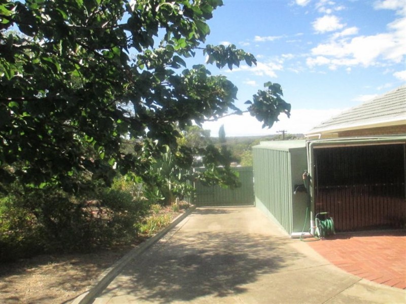 1 Diamond Street, Morphett Vale SA 5162