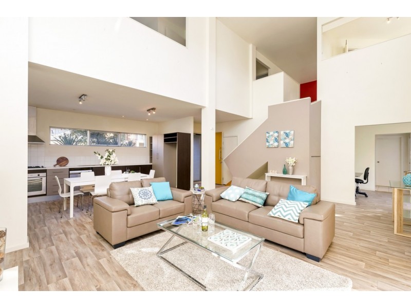 6 Reunion Lane, Mawson Lakes SA 5095