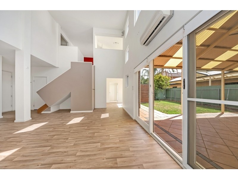 6 Reunion Lane, Mawson Lakes SA 5095