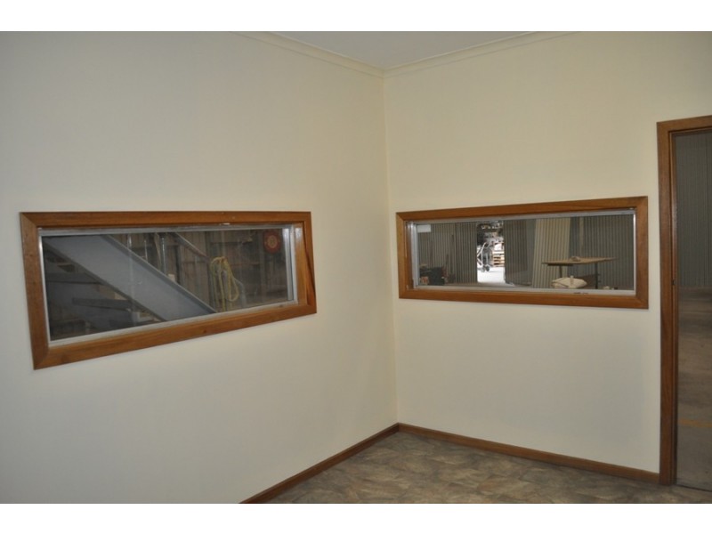 2,23 Pentland Rd, Salisbury South SA 5106