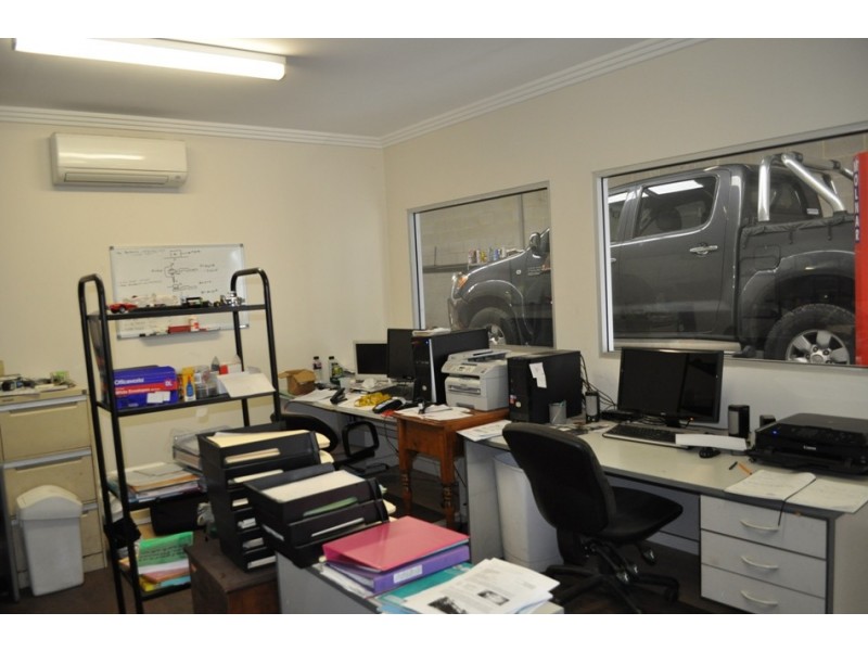17 Nylex Avenue, Salisbury South SA 5106