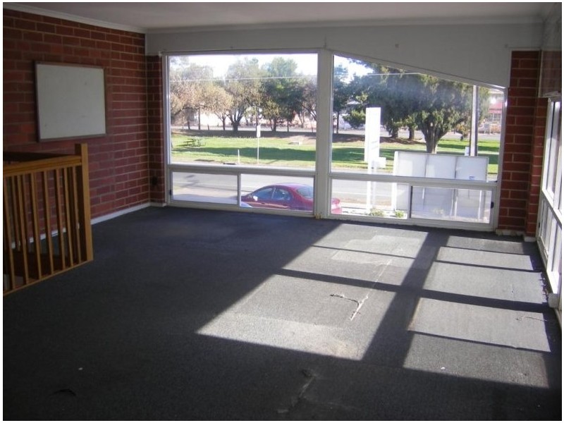 779B Port Road, Woodville SA 5011