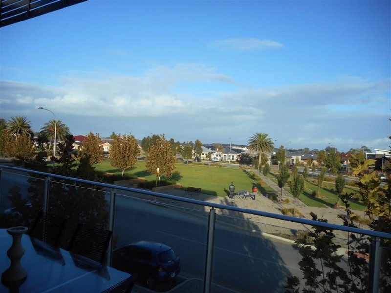 Apt 4 / 760 Grand Blvd, Seaford Meadows SA 5169