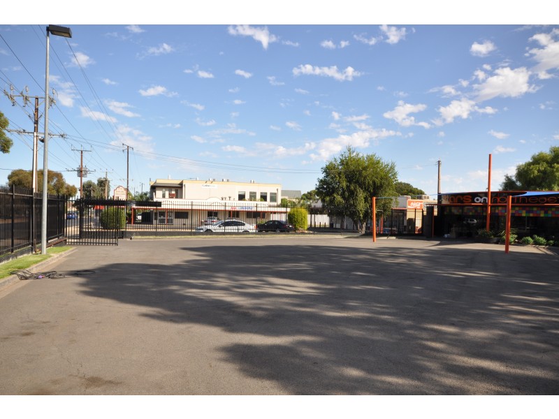 16 Anderson Walk, Smithfield SA 5114