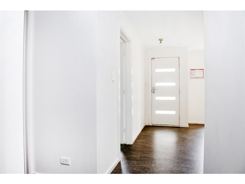 1/18 FREEMAN AVENUE, Munno Para SA 5115