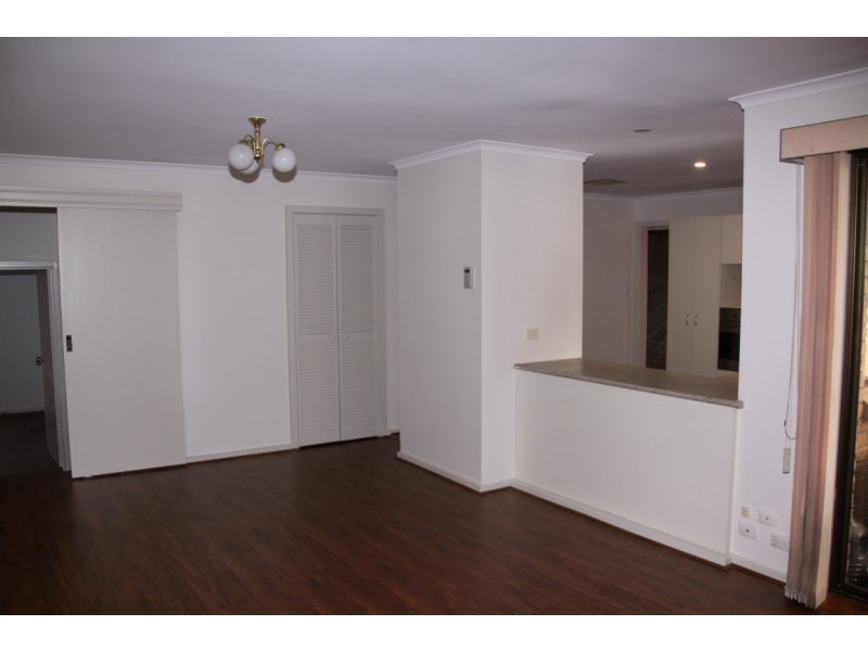 1 Lawson Road, Happy Valley SA 5159