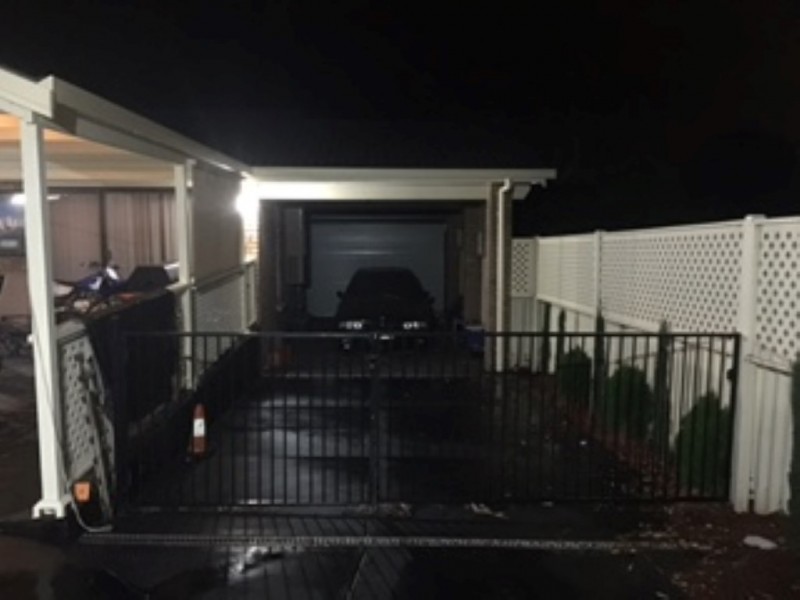 1 Lawson Road, Happy Valley SA 5159