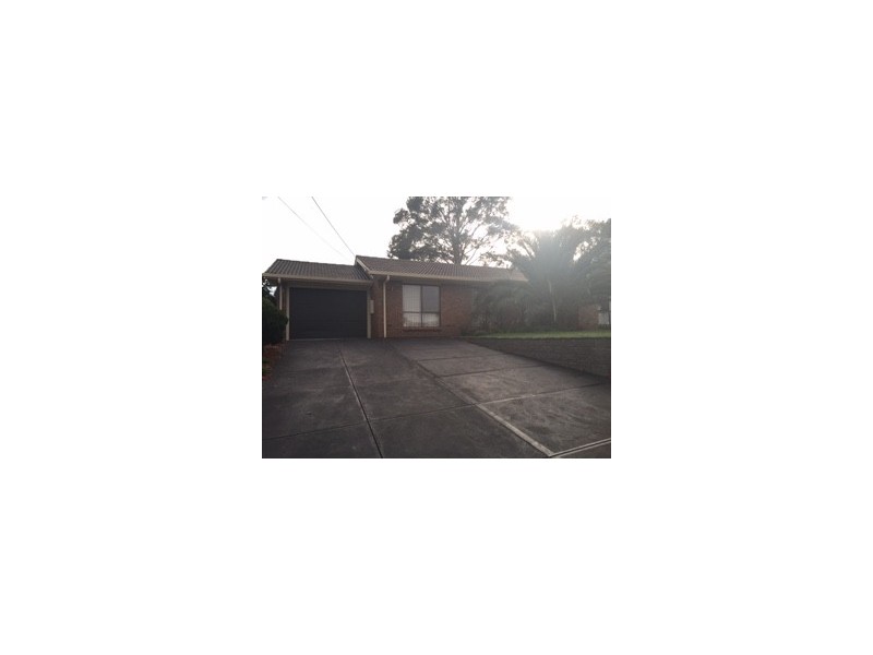 1 Lawson Road, Happy Valley SA 5159