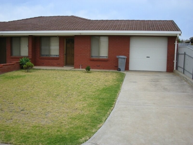 1/32 Warrigal Road, Aldinga Beach SA 5173