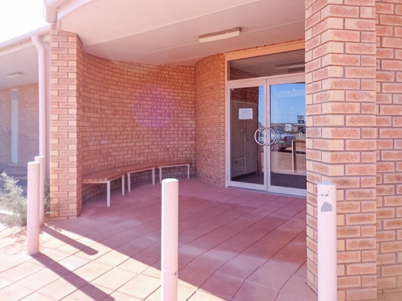 Lot 2501 Hutchison St, Coober Pedy SA 5723