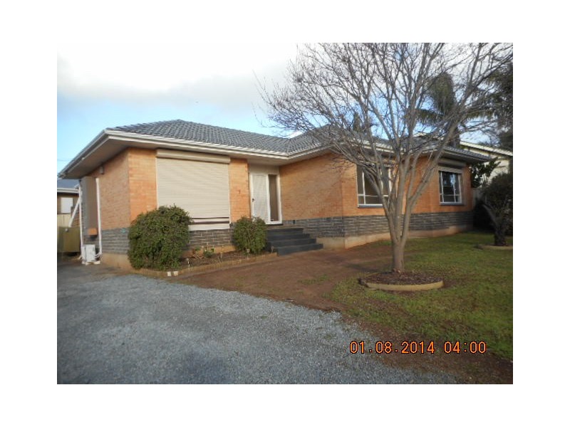 2 Graham Street, Para Hills SA 5096