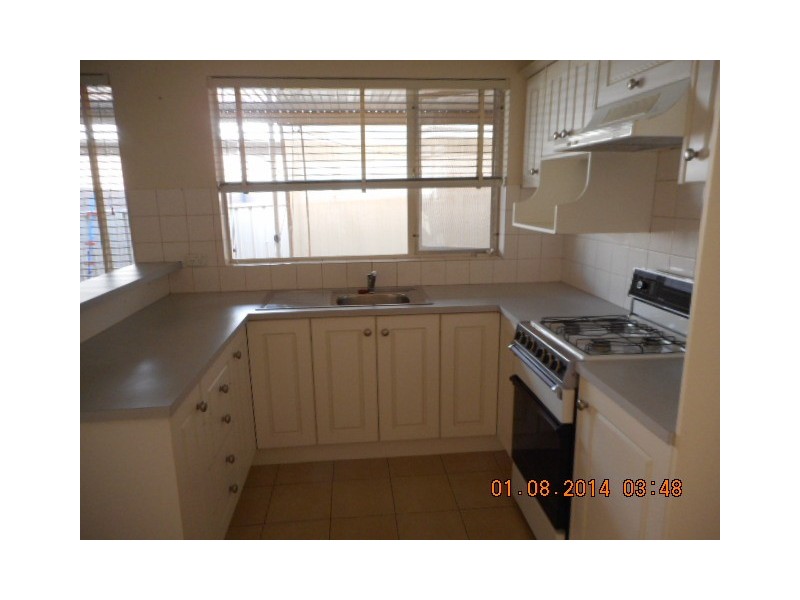 2 Graham Street, Para Hills SA 5096