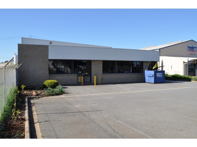 5 Wiley St, Elizabeth South SA 5112