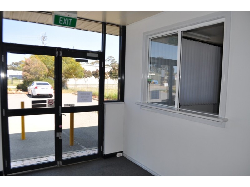 5 Wiley St, Elizabeth South SA 5112