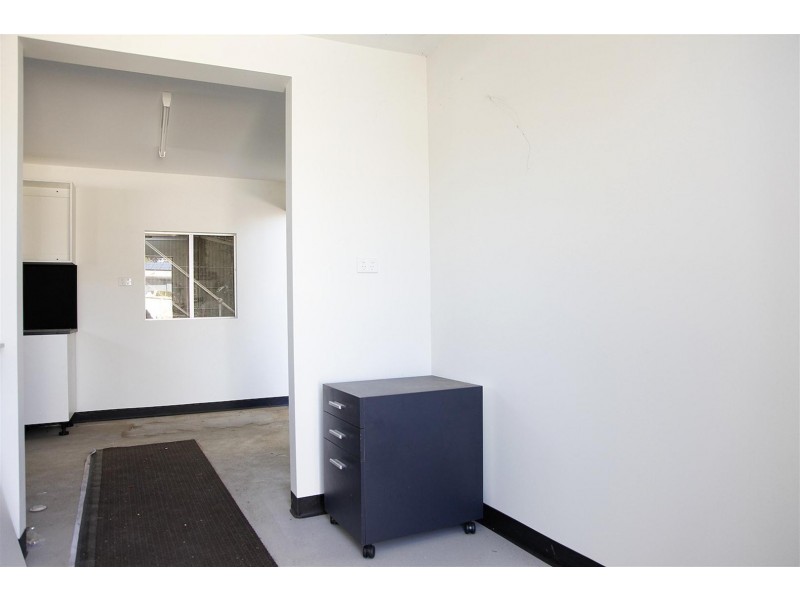 9 Frederick St, Cavan SA 5094