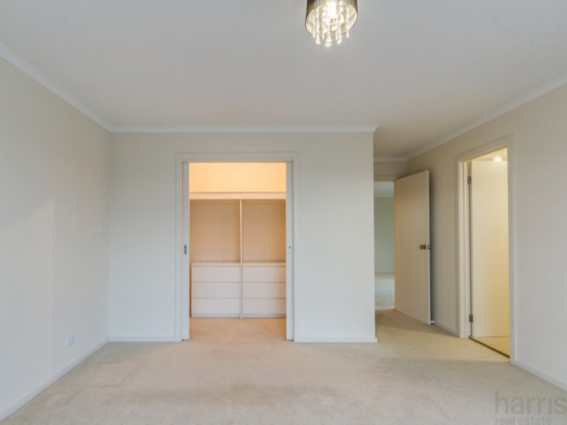 40 Mowbray Street, Mawson Lakes SA 5095