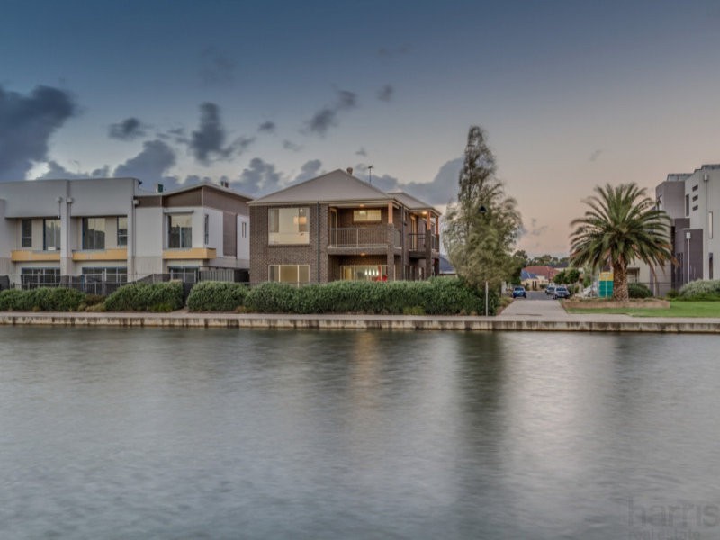 40 Mowbray Street, Mawson Lakes SA 5095