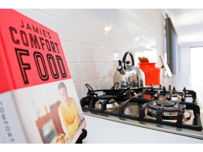 2 SITTELLA AVE, Burton SA 5110