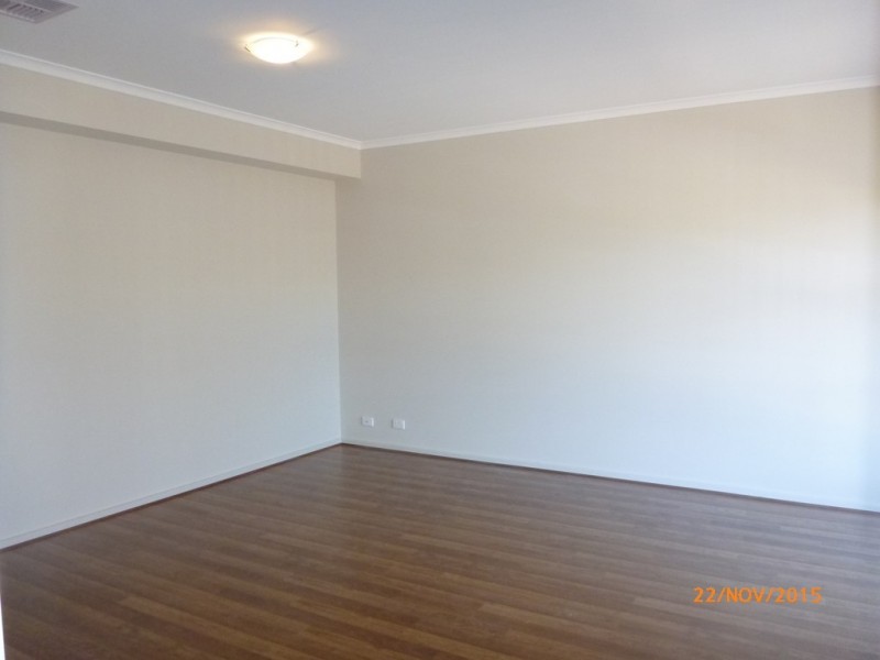 17 Kuranye Circuit, Largs North SA 5016