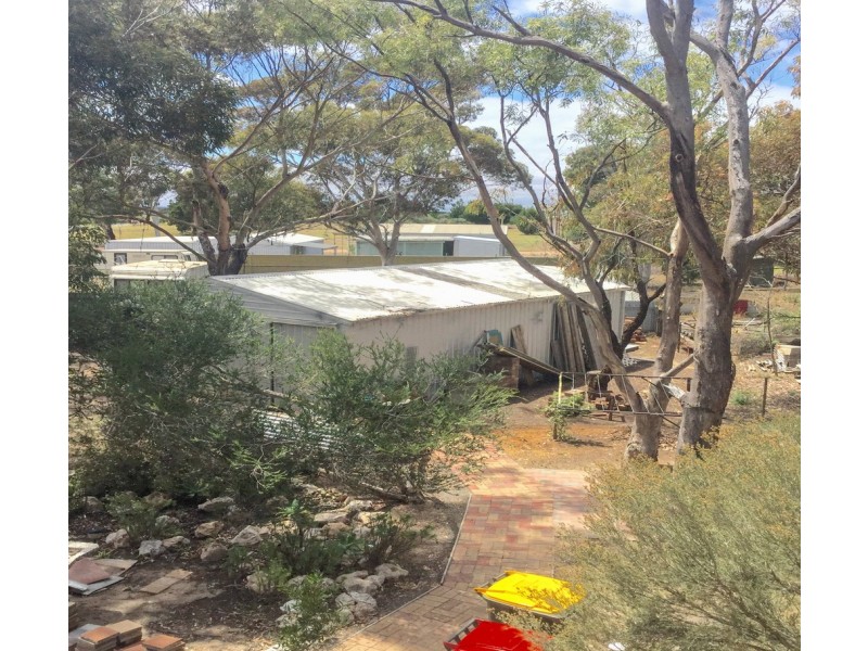 20 COOPER ST, Port Clinton SA 5570