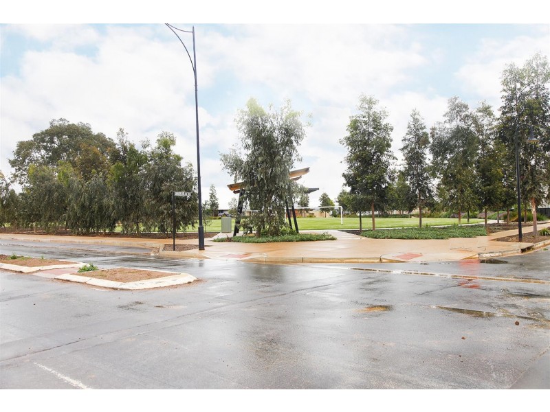 19 Flax-lily Lane, Munno Para West SA 5115