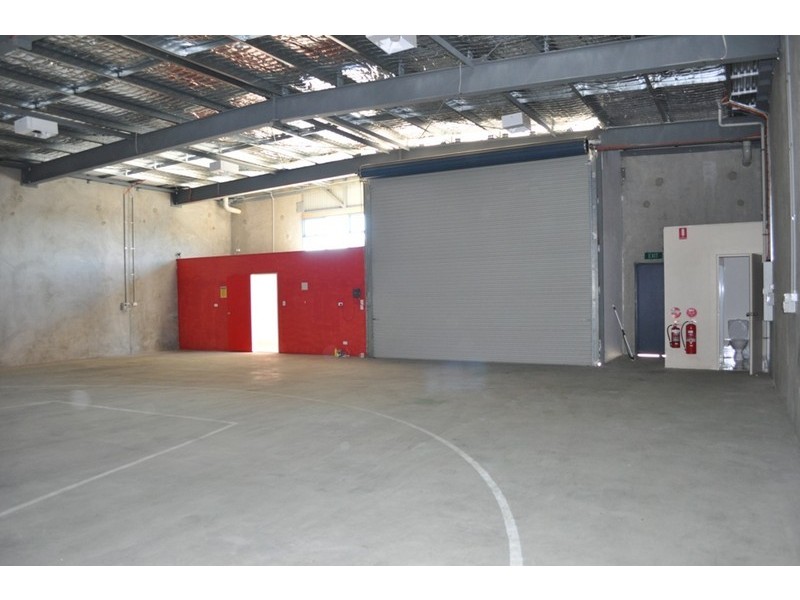 17 Second St, Wingfield SA 5013