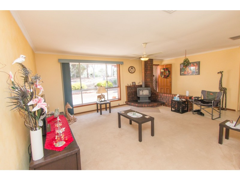 576 MEDLOW RD, Uleybury SA 5114