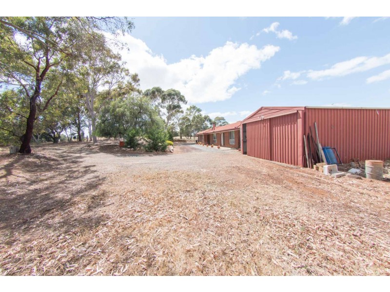 576 MEDLOW RD, Uleybury SA 5114