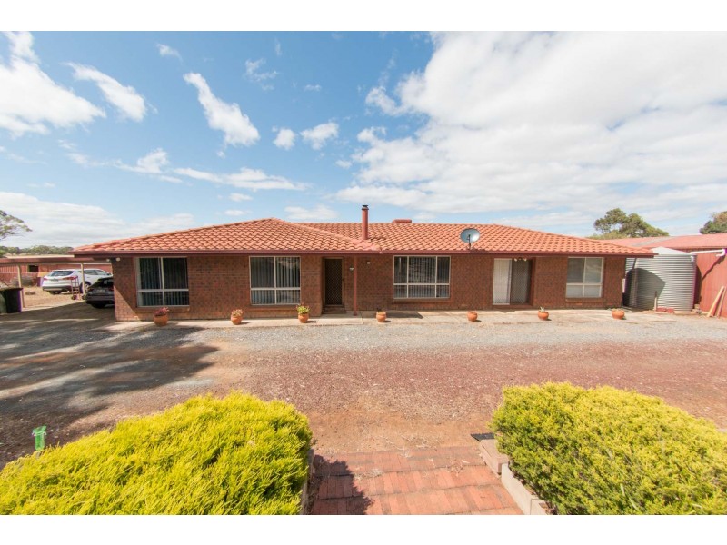 576 MEDLOW RD, Uleybury SA 5114