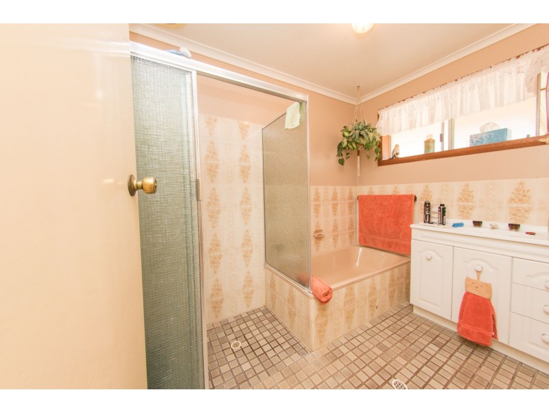 576 MEDLOW RD, Uleybury SA 5114