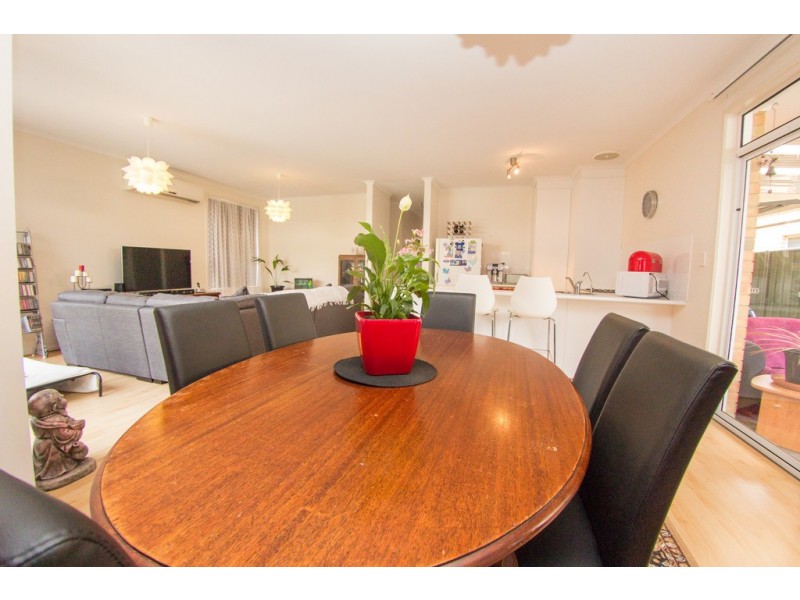 6 PIER LANE, Mawson Lakes SA 5095