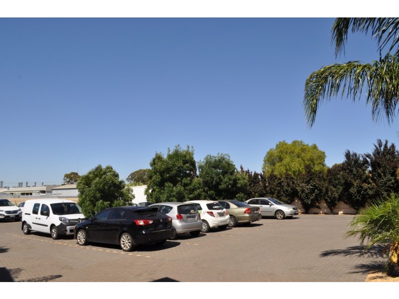 28B Anderson Walk, Smithfield SA 5114