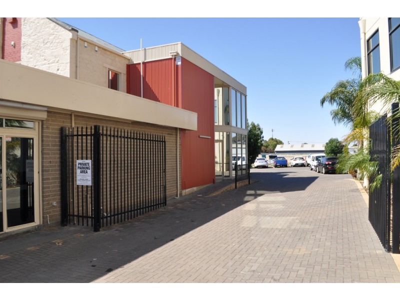 28B Anderson Walk, Smithfield SA 5114