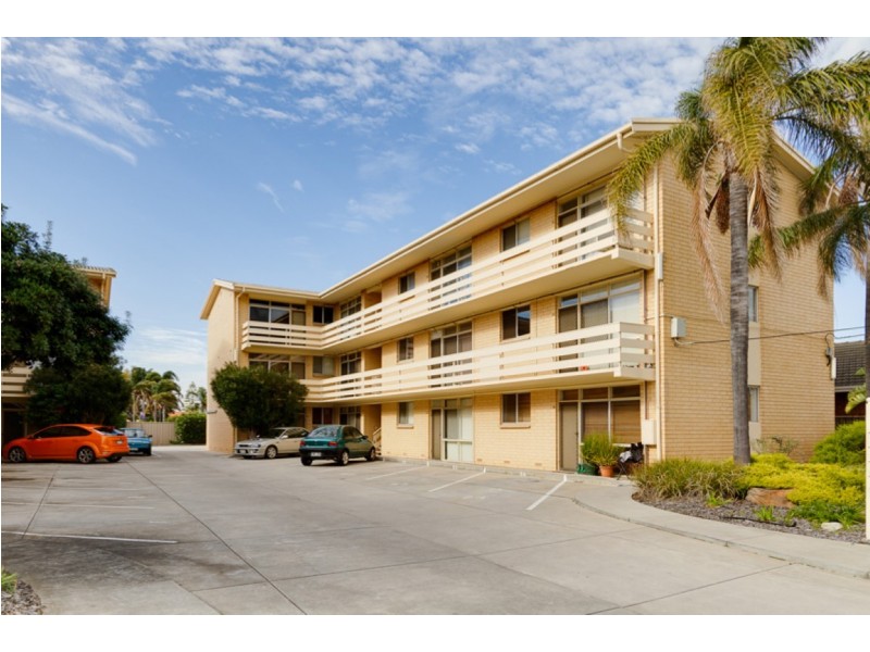 50 (unit 13) Adelphi Cres, Glenelg North SA 5045