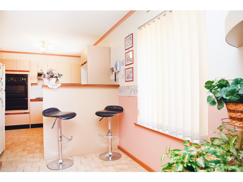 2/12 PRIMROSE CT, Parafield Gardens SA 5107