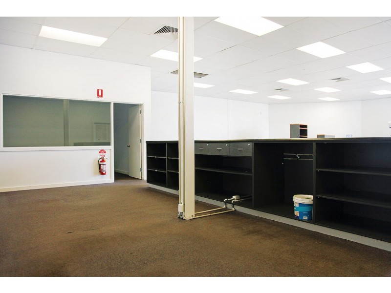 17 Diagonal Rd, Cavan SA 5094