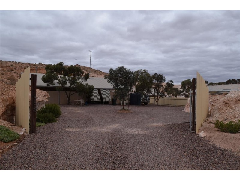 31 Stingas Road, Coober Pedy SA 5723
