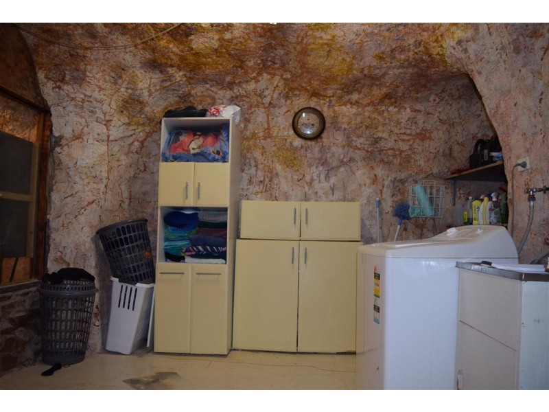 31 Stingas Road, Coober Pedy SA 5723