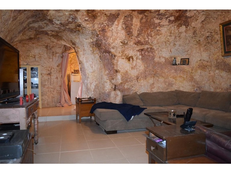 31 Stingas Road, Coober Pedy SA 5723